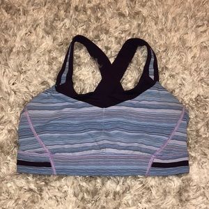 Lululemon sports bra